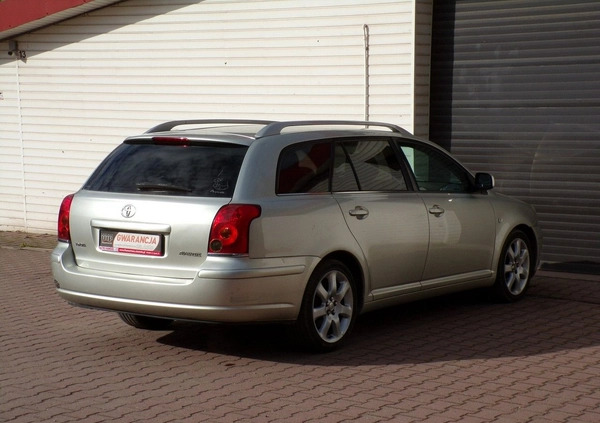 Toyota Avensis cena 13900 przebieg: 198000, rok produkcji 2005 z Kolno małe 407